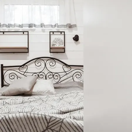 Amazing In With Sauna Vakantiehuis